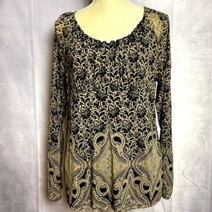 Liz Claiborne LIZWEAR Long Sleeved Blouse Empire Waist, Scoop Neck.  Size L
